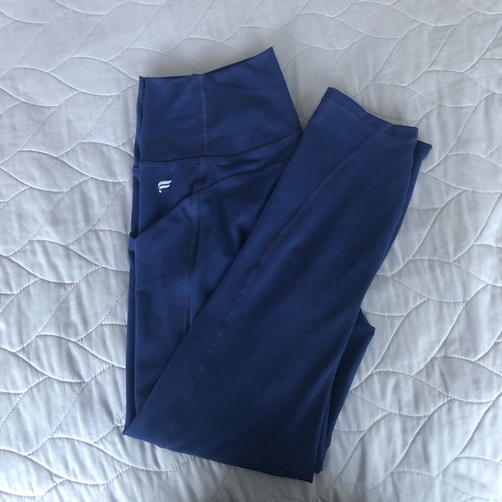 Oasis High-Waisted Capri - M